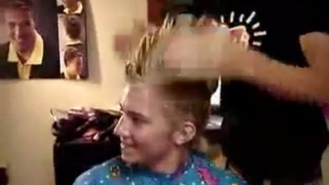 Travis's Haircut (2006) смотреть онлайн