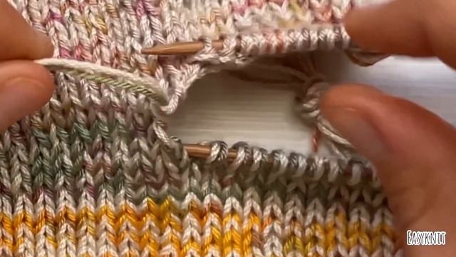 Трикотажный невидимый шов // Knitted invisible seam #knit #knitting  #трикотажныйшов #knittutorial