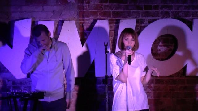 Поэтический вечер Веры Полозковой «Короткий метр»