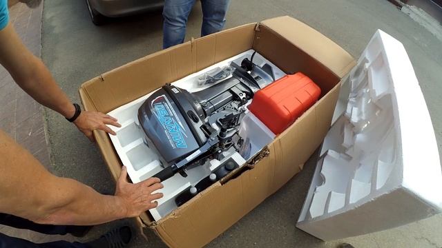 Распаковка лодочного мотора ✅ Микатсу 20 (Mikatsu M20FHS)