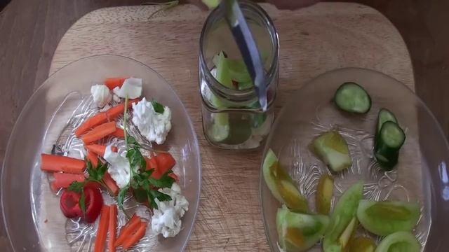 Вкусное соления ассорти без уксуса.