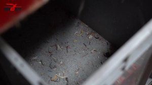 Измельчение пластика, литников, ПВХ, проводов, труб и шлангов на роторной дробилке CrushPlast.mkv