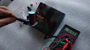 Самоиндукция катушки Мёбиуса активного оргонита при наличии мощного источника электромагнитного пол