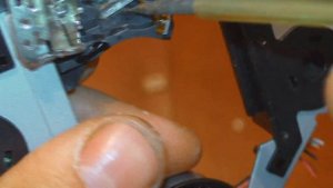 Что ценного внутри CD проигрывателя?