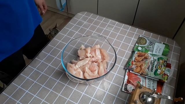 Приготовила наггетсы и жареную картошку с грибами// Что происходит в хозяйстве// смотреть онлайн