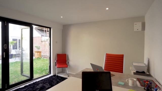 New Garden Room For Ben and Emily in Wallingford Oxfordshire смотреть онлайн