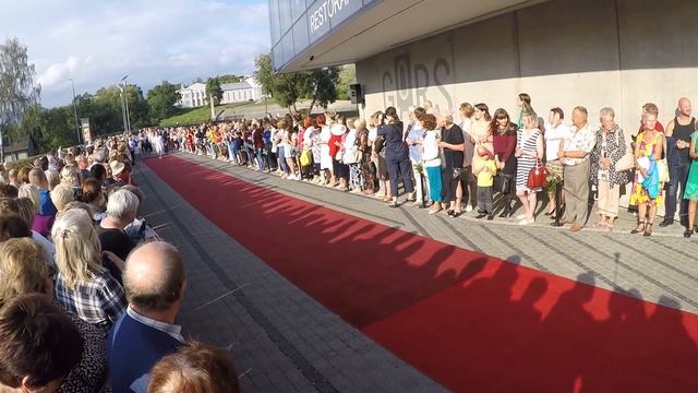 15.08.2018 РЕЗЕКНЕ /OPEN PLACE /ОТКРЫТИЕ КИНОФЕСТИВАЛЯ.КРАСНАЯ ДОРОЖКА смотреть онлайн