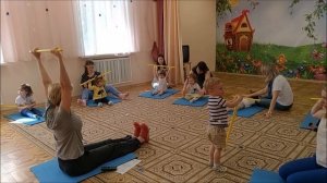Гимнастика с гимнастической палочкой. Дети 2 3 года