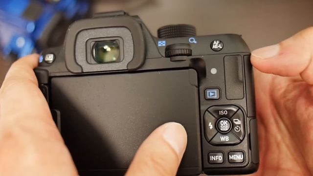 PENTAX K-70 開封レビュー！全天候型なのでフェスなどアウトドアにも最適だぞ！【K-70 開封 詳細説明】 смотреть онлайн