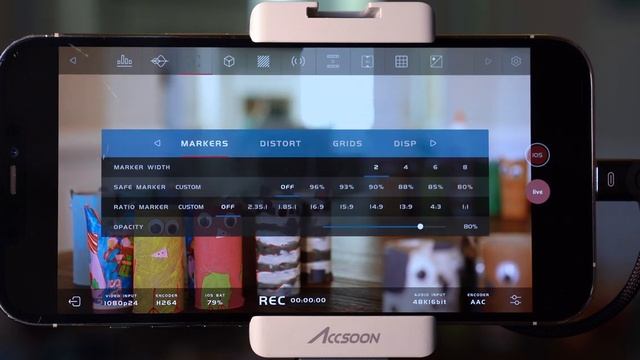 Use your iPhone or iPad as a Professional VIDEO MONITOR w/ the Accsoon SeeMo! смотреть онлайн