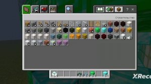 Построил кузницу из алмазов в Minecraft.