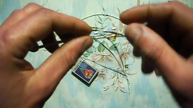 ПРОСТАЯ ЦВЕТОМУЗЫКА СВОИМИ РУКАМИ A SIMPLE LIGHT SHOW WITH HIS HANDS смотреть онлайн