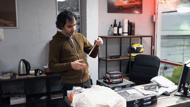 Lancer Evolution 9 - всё пошло не по плану! Снимаем мотор и трансмиссию. смотреть онлайн