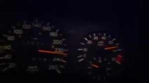 Разгон мерседеса 124 е 280 до 250 километров