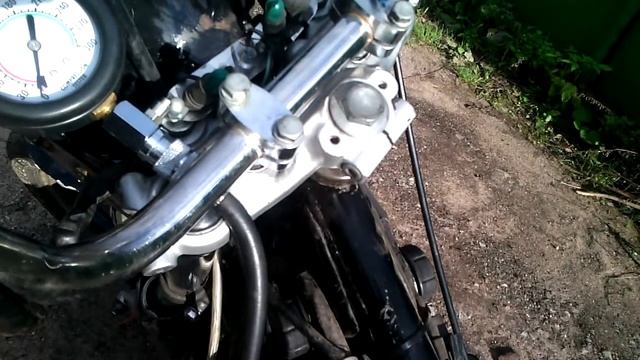 Yamaha XJ 750 замер компрессии. Видео 2. смотреть онлайн