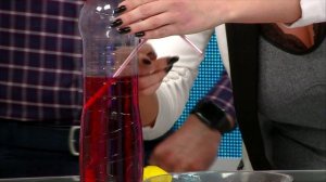 Эксперимент с шариком и бутылкой