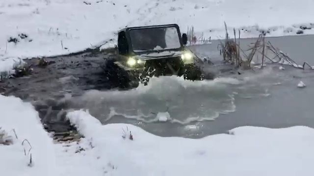 САМОДЕЛЬНЫЙ ГУСЕНИЧНЫЙ ВЕЗДЕХОД?ПОЛНЫЙ ОБЗОР УЖЕ НА КАНАЛЕ? смотреть онлайн