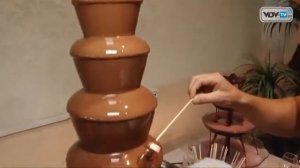 Шоколадный фотнат. Chocolate Fondue Fountain. Шоколадный фонтан фондю