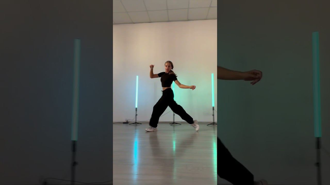 Шаффл #шаффл #школатанцев  #танцыдлядетей #shuffledance #школатанцев