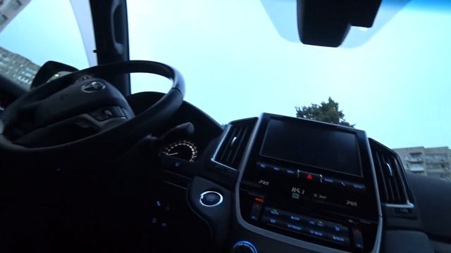 Land Cruiser 200 смотреть онлайн