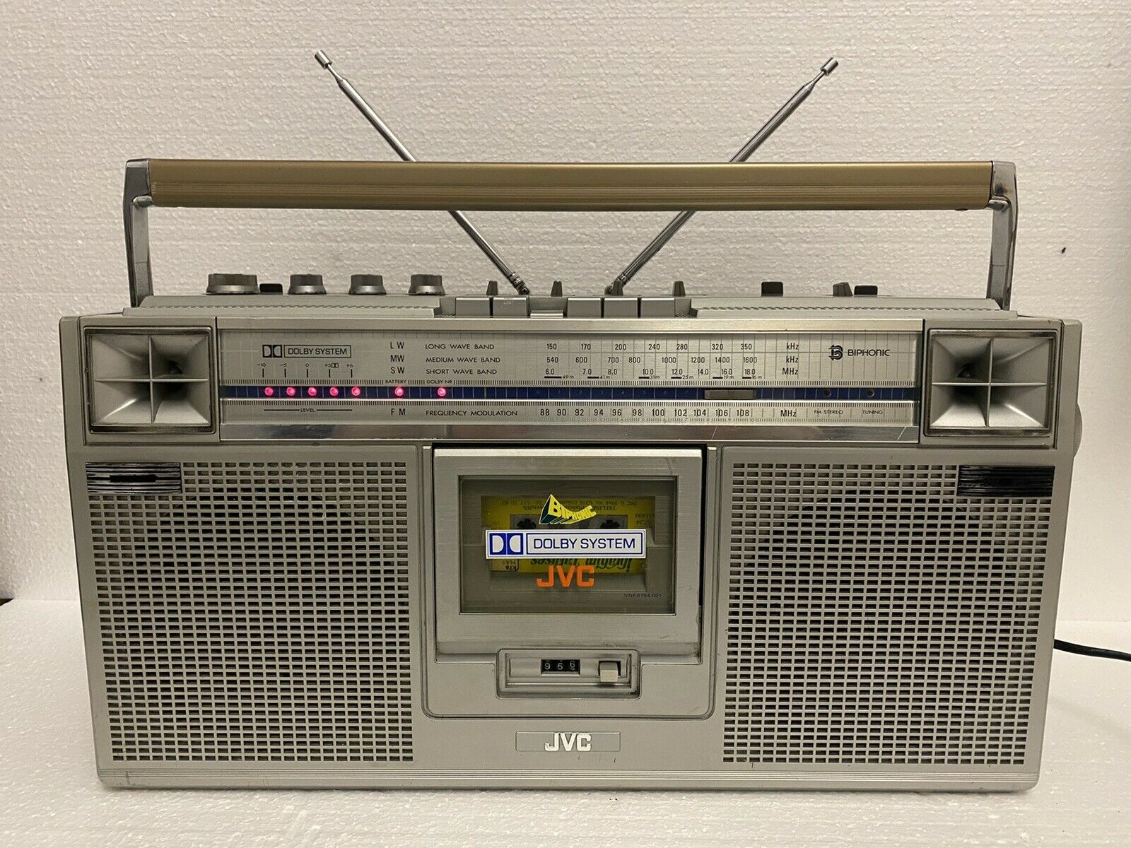 Vintage JVC RC-656LB Stereo  Cassette Recorder GhetoBlaster BOOMBOX-выпуск АВГУСТ -1980 ГОДА.