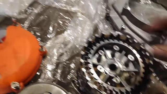 Установка корзины 177mm nc250 проверка дисков сцепления и пружин. смотреть онлайн