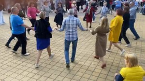Танцы в парке. 9 мая. Город Солигорск. Беларусь