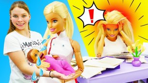 Играем с куклой Барби и её детьми – Сборник видео для девочек игры в куклы