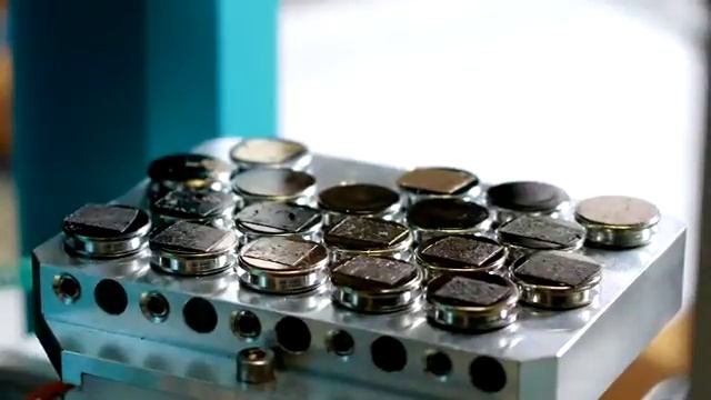 Sanitas Groep S-tube kleefmonsters смотреть онлайн