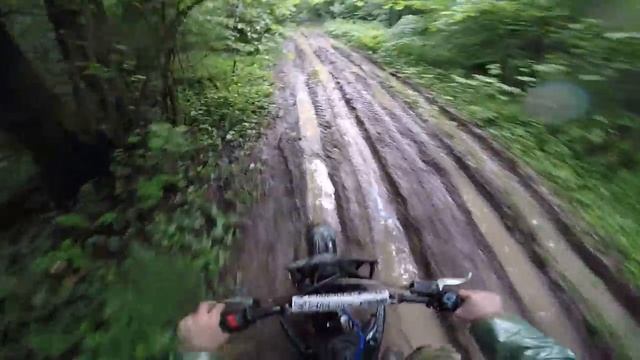 Первый выезд на PITSTER LX5 140 MX смотреть онлайн