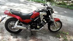 Yamaha FZX 750