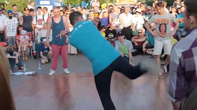 Тюменский Арбат - Брейкданц смотреть онлайн