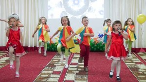 Фрагмент праздничного концерта к Дню дошкольного работника. Детский сад №7 "Радуга".