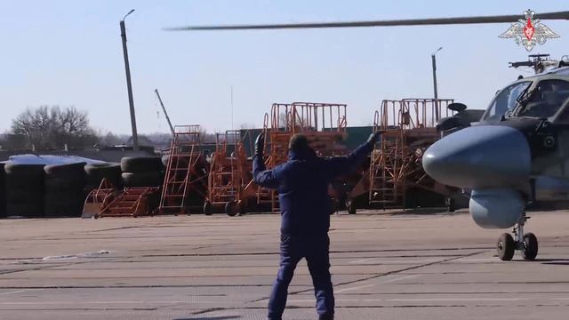 Боевая работа экипажей вертолета Ка-52 в зоне спецоперации смотреть онлайн