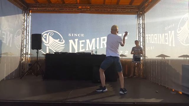 Nazar Palagniuk - Reggaeton | Bad Bunny Ft. El Alfa - Fuego @ Azov Salsa Fest 2019, Berdyansk смотреть онлайн