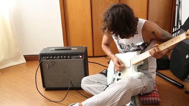 A LA VENTA AMPLIFICADOR FENDER CHAMPION 30 смотреть онлайн