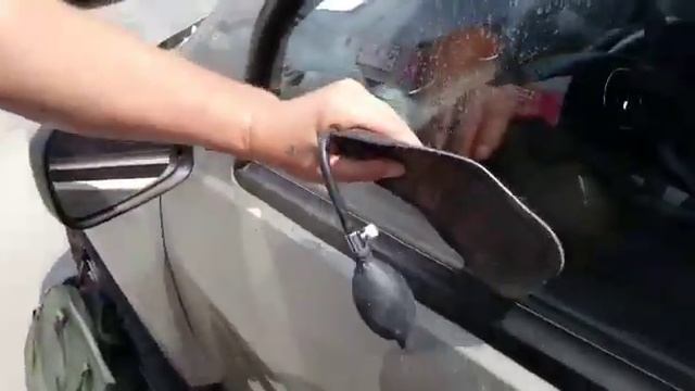 Вскрытие Дастера. Способы открывания