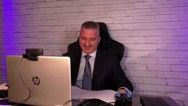 Павел Щелин    Политика  Автократия и Демократия