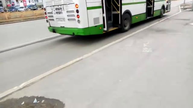 Разгон автобуса ЛиАЗ-5293.60 У 916 ВК 186, маршрут 11 смотреть онлайн