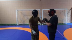 Тренировка по ПРБ. удары руками с низу. Сombattimento corpo a corpo. Hand-to-hand combat.