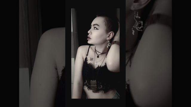 Истерички😏
