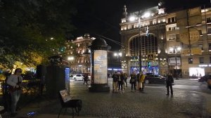 Николай Гвоздев – один из старейших уличных музыкантов Петербурга...