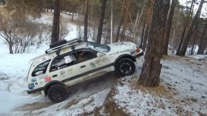Сравнили на бездорожье Toyota Carib и Mitsubishi Outlander. OffRoad