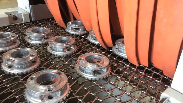 E-ECO Turbines, Through put-mesh belt machine for shotblasting aluminium смотреть онлайн