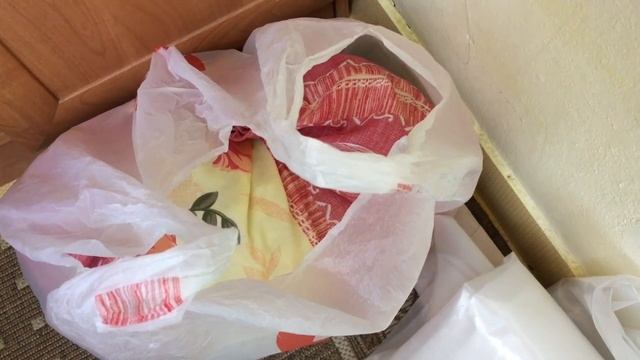 Расхламление на балконе. Много материалов для творчества и работы. Избавляюсь от лишнего.