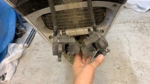 Kawasaki zzr 600. Сальники передней вилки.