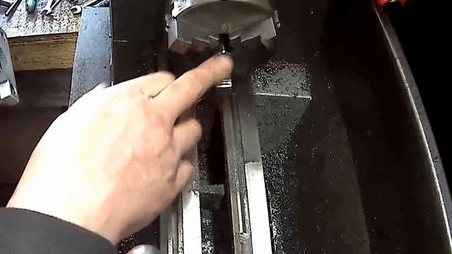 Настольный токарный станок JET BD-7VS. Люфт поперечной подачи смотреть онлайн