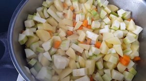 СУП-ПЮРЕ ИЗ КАБАЧКОВ С СЫРОМ.ПРОСТОЙ РЕЦЕПТ ВКУСНОГО СУПА.