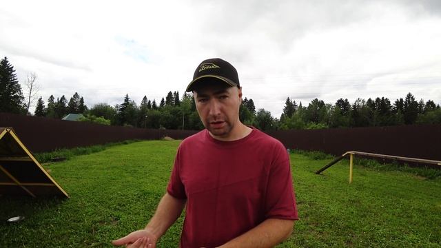 Можно ли собаке спать на кровати? Как отучить? смотреть онлайн