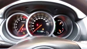 Свет при включении двигателя на Сузуки Гранд Витара